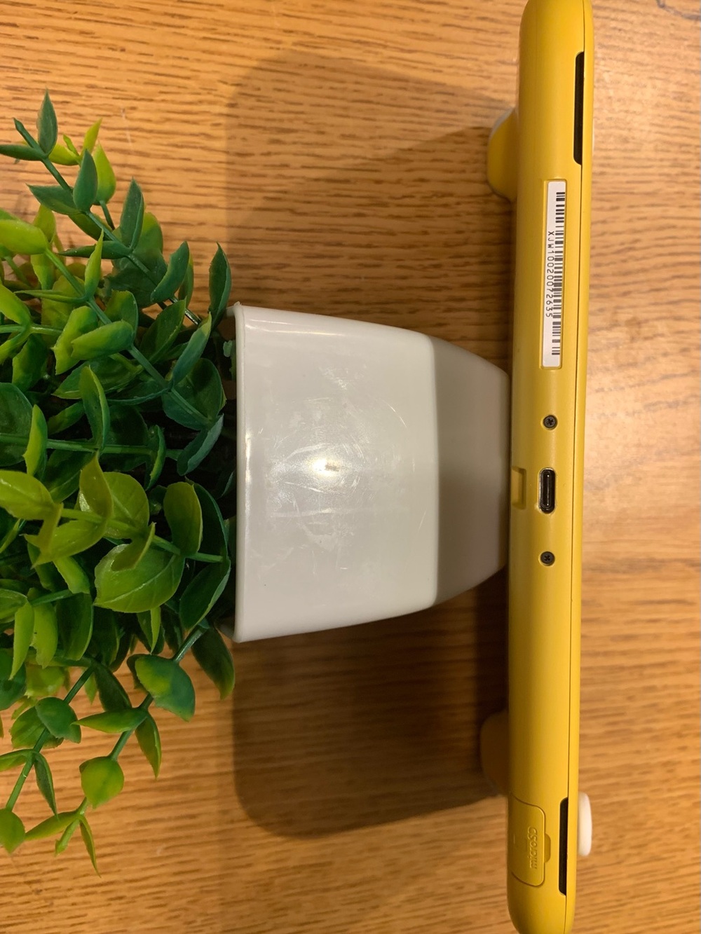Nintendo Switch Lite - Picture 4 of 7